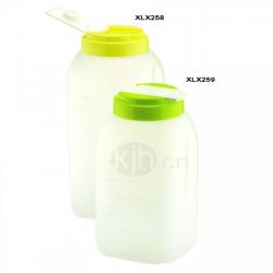 新實(shí)用水壺（1200ml、10